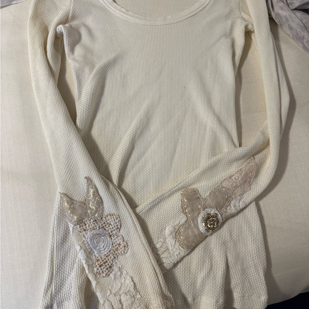 Free People Women's Cream Long Sleeve Scoop Neck Top with Lace Appliqué